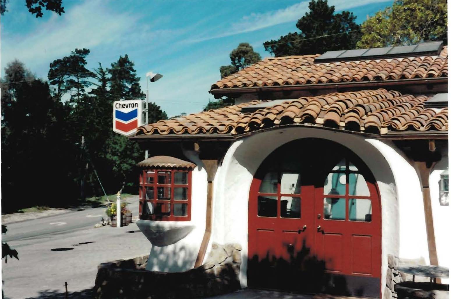 Carmel Highlands Chevron Hwy 1